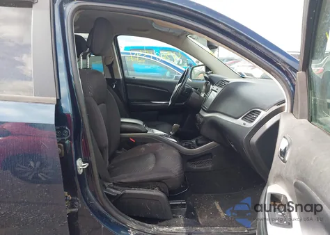 2014 Dodge Journey Sxt z USA, uszkodzony, nr VIN 3C4PDDBG0ET166811